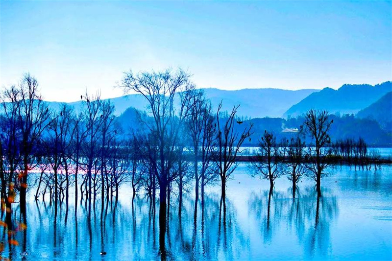 除了蒼山、洱海  云南還有眾多驚艷的山湖風(fēng)光